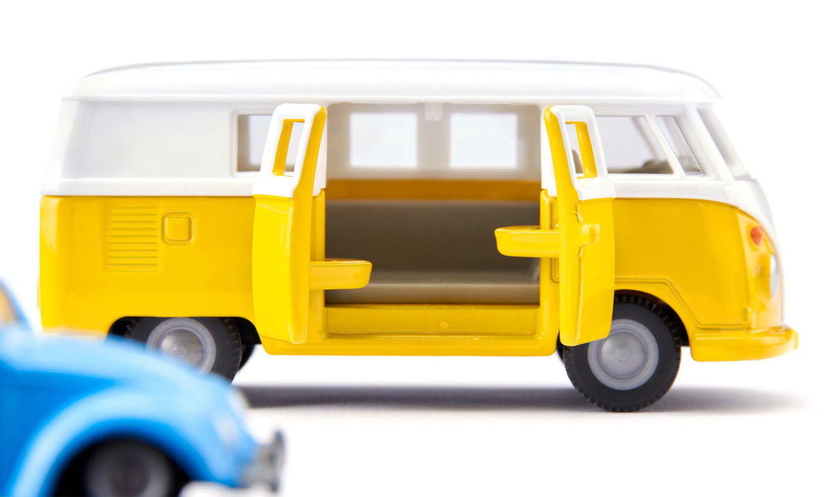 Siku VW T1 Samba Con Remolque Y Escarabajo – Set A Escala 1:50, De Metal, Con Plataforma Abatible