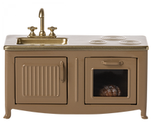Afbeelding in Gallery-weergave laden, Maileg keuken voor muizen, lichtbruin 11-3114-00