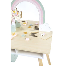 Afbeelding in Gallery-weergave laden, Janod Unicorn – De houten makeup tafel - J06464