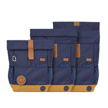 Afbeelding in Gallery-weergave laden, Lässig Medium Rolltop Backpack - Little Gang, navy
