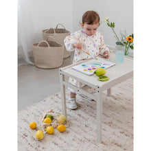 Afbeelding in Gallery-weergave laden, Kinderschildershort Lässig Happy Fruits lichtblauw