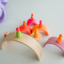 Afbeelding in Gallery-weergave laden, Grimm's houten neon vriendjes pink roze - 15060