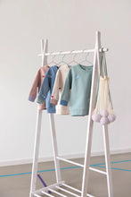 Afbeelding in Gallery-weergave laden, Lässig Kids Sweater GOTS Skateboard granite green - maat 110/116