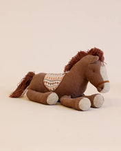 Afbeelding in Gallery-weergave laden, Maileg knuffel Pony met zadel bruin 16-3930-00