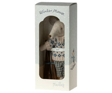 Afbeelding in Gallery-weergave laden, Maileg winter muis vader met skiset 17-3307-00