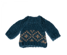 Afbeelding in Gallery-weergave laden, Maileg gebreide sweater vader muis 17-3309-01