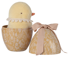 Afbeelding in Gallery-weergave laden, Maileg Paasei met Kip - 18-5202-00