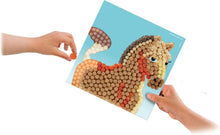 Afbeelding in Gallery-weergave laden, PlayMais - Trendy Mosaic Paarden - circa 3.000 Stukjes