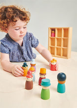 Afbeelding in Gallery-weergave laden, Tender Leaf Toys Happy Folk Hotel