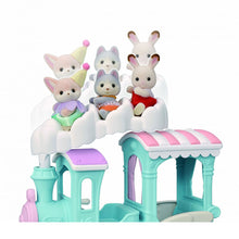 Afbeelding in Gallery-weergave laden, Sylvanian Families - Chou Chou train, Wolken Regenboog Trein - 5702