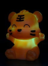 Afbeelding in Gallery-weergave laden, Dhink Color loop - Atmosphere light - nachtlampje Tijger