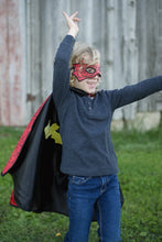 Afbeelding in Gallery-weergave laden, Great Pretenders omkeerbare Spider Bat Cape en masker maat 3-4 jaar - 55270