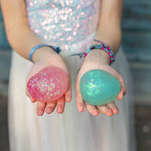 Afbeelding in Gallery-weergave laden, Great Pretenders - Squishy ball