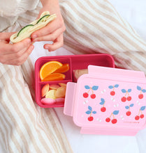 Afbeelding in Gallery-weergave laden, A Little Lovely Company Bento lunch box - Kersen