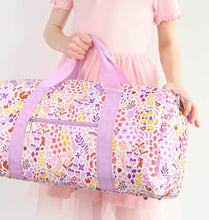 Afbeelding in Gallery-weergave laden, A Little Lovely Company Weekendtas - Bloementuin