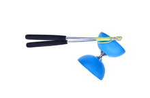 Afbeelding in Gallery-weergave laden, Acrobat rubber diabolo met aluminium handsticks - Turquoise lichtblauw
