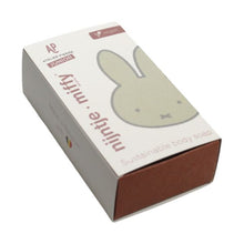 Afbeelding in Gallery-weergave laden, Atelier Piere Junior - Nijntje all in one soap - zeepje Eucalyptus groen