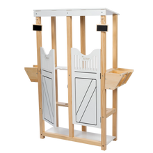 Afbeelding in Gallery-weergave laden, By Astrup houten stal voor stokpaarden