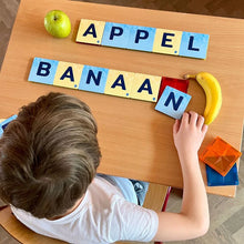 Afbeelding in Gallery-weergave laden, Coblo Toppers - magneet hoofdletters - 60 stuks