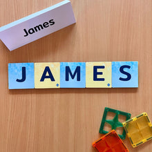 Afbeelding in Gallery-weergave laden, Coblo Toppers - magneet hoofdletters - 60 stuks