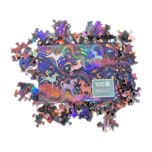 Afbeelding in Gallery-weergave laden, Crocodile Creek Holographic Foil puzzel 5+ 100 stukjes - Eenhoorn melkweg