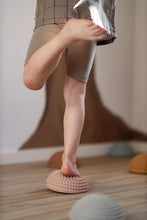 Afbeelding in Gallery-weergave laden, Find that Hippo - Sensory Stones set 4 stuks - Zonsopgang
