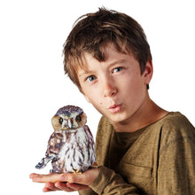 Afbeelding in Gallery-weergave laden, Folkmanis Pygmy Owl - Dwerguil handpop