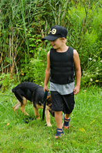 Afbeelding in Gallery-weergave laden, Great Pretenders K9 unit politie set met vest, pet en pluche puppy - maat 5/6 jaar - 80795