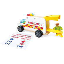 Afbeelding in Gallery-weergave laden, Hape Toys- Rapid Response Toy Ambulance, interactieve ziekenwagen - E3091