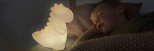 Afbeelding in Gallery-weergave laden, Atelier Piere Junior - Jéroom dino LED mood lampje - zandkleur
