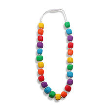 Afbeelding in Gallery-weergave laden, Jellystone Designs kauwsieraden - Prinses op de erwt ketting felle kleuren regenboog