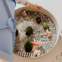 Afbeelding in Gallery-weergave laden, Jellystone Designs sensorisch spel Tray Play - Zachtblauw