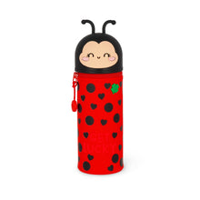 Afbeelding in Gallery-weergave laden, Legami 2 in 1 siliconen pennenzak - Kawaii Ladybug lieveheersbeestje - Secret 2026