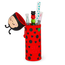 Afbeelding in Gallery-weergave laden, Legami 2 in 1 siliconen pennenzak - Kawaii Ladybug lieveheersbeestje - Secret 2026