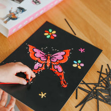 Afbeelding in Gallery-weergave laden, Kidywolf KIDYNEON - kit voor lichtgevende wanddecoratie - Sprookjes