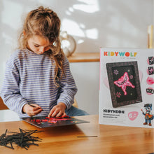 Afbeelding in Gallery-weergave laden, Kidywolf KIDYNEON - kit voor lichtgevende wanddecoratie - Sprookjes