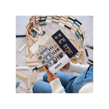 Afbeelding in Gallery-weergave laden, Kapla Winter Barrel - doos 200 plankjes