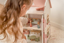 Afbeelding in Gallery-weergave laden, Little Dutch houten poppenhuis medium FSC hout - LD7117