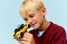 Afbeelding in Gallery-weergave laden, Finn Leendertse ❤️ LEGO City - Gele taxi - 60487