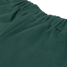 Afbeelding in Gallery-weergave laden, Lässig Cargo pants waffle GOTS dark green - maat 62/68, 3-6 maanden