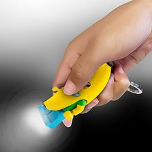 Afbeelding in Gallery-weergave laden, Lego Key Light Banana Guy - banaan sleutelhanger met licht