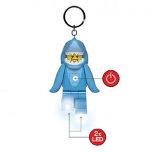 Afbeelding in Gallery-weergave laden, Lego Key Light Shark Guy - haai sleutelhanger met licht