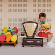 Afbeelding in Gallery-weergave laden, Les Déglingos - Flipetz knuffeldier Nugget het kuiken/ananas knuffeldier