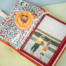 Afbeelding in Gallery-weergave laden, Lilliputiens Jack de leeuw stoffen fotoalbum - 83638