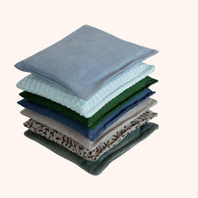Afbeelding in Gallery-weergave laden, Little Botanic Label - Sensorische pittenzakjes - Green Jeans - 7 stuks