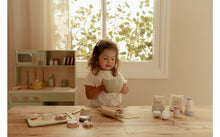 Afbeelding in Gallery-weergave laden, Little Dutch houten bakkersset - LD2510