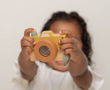 Afbeelding in Gallery-weergave laden, Little Dutch houten camera - LD7102