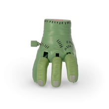 Afbeelding in Gallery-weergave laden, Legami Halloween - Mini Wind-Up Zombie Hand - The Mini Walking Hand