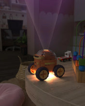 Afbeelding in Gallery-weergave laden, MOB - nachtlampje Projector History