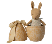 Afbeelding in Gallery-weergave laden, Maileg Paasei met minikonijntje, klein - crèmekleurig geel 18-6201-01